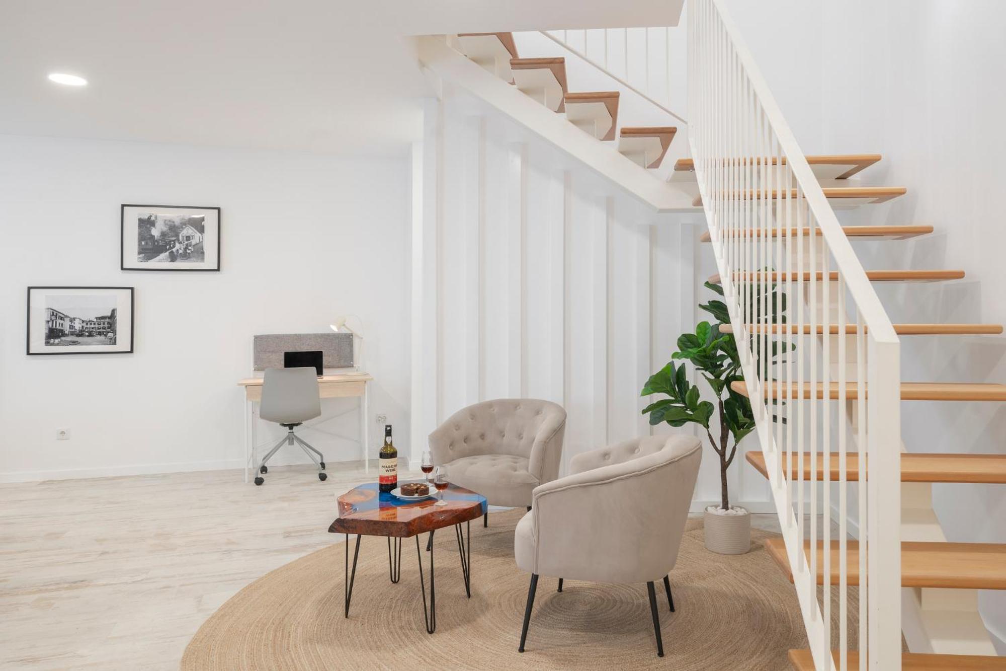 Tanoeiros By An Island Appartement